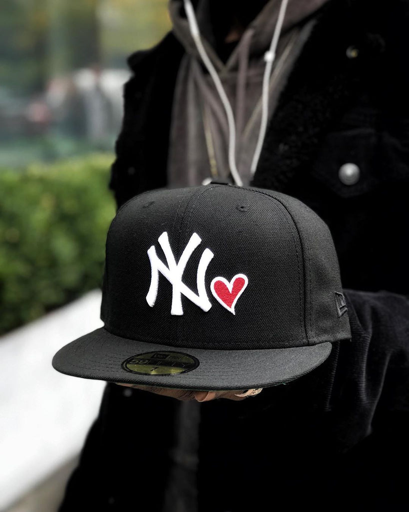 New Era Black New York Yankees Heart ❤️ 59Fifty Fitted Hat