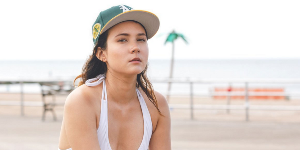 Womens fitted deals hats