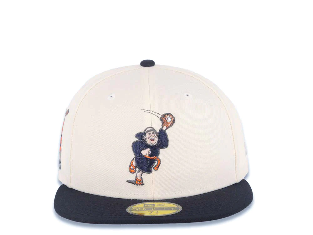 New Era San Diego Padres Cream/Navy Catching Friar 59FIFTY Fitted Hat