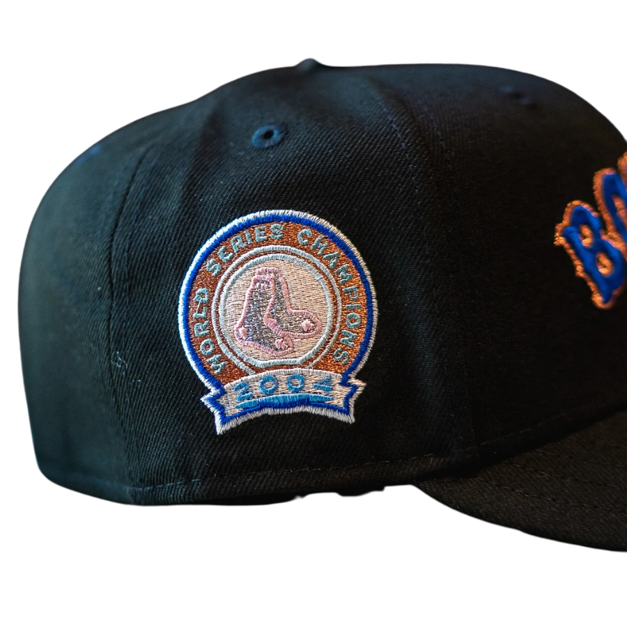 New Era Boston Red Sox Script 2004 World Series Black/Blue 59FIFTY Fitted Hat