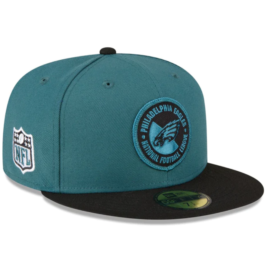 New Era Philadelphia Eagles 2023 Sideline Team Patch 59FIFTY Fitted Hat