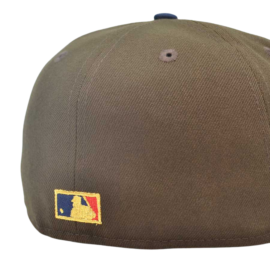 New Era Atlanta Braves 1999 World Series Walnut Brown/Woodland Camo 59FIFTY Fitted Hat
