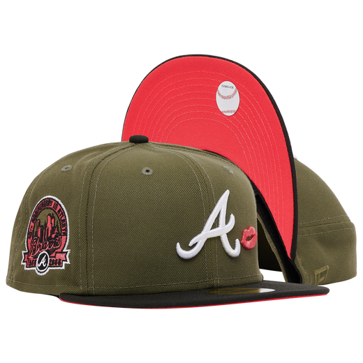 New Era Atlanta Braves 45th anniversary Olive Green/Black Pink Lips Kiss 59FIFTY Fitted Hat