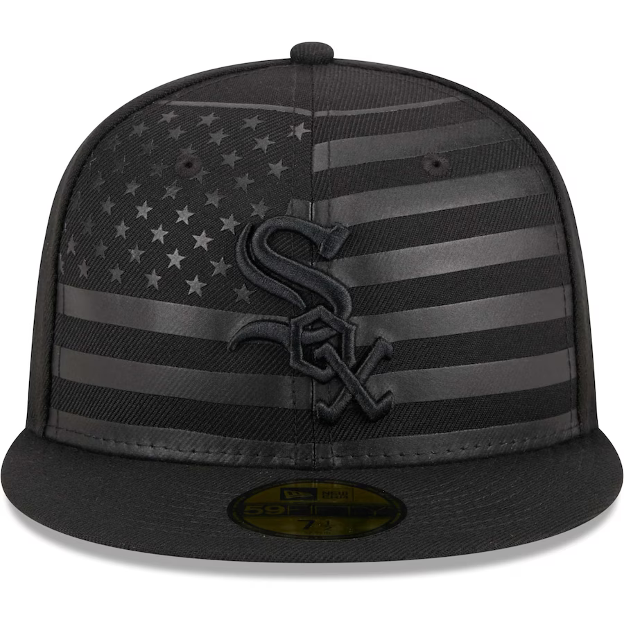 New Era Chicago White Sox All Black American Flag 2023 59FIFTY Fitted Hat
