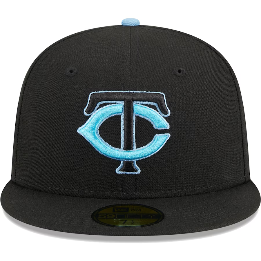 New Era Minnesota Twins Black/Baby Blue Pastel Undervisor 2023 59FIFTY Fitted Hat