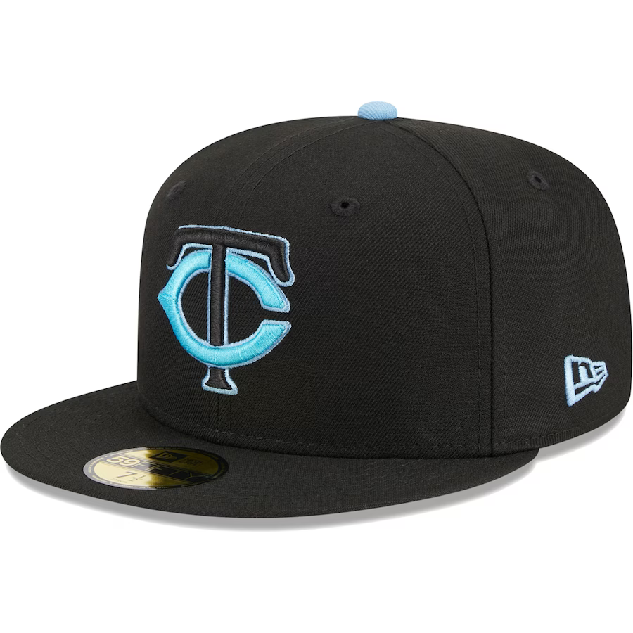 New Era Minnesota Twins Black/Baby Blue Pastel Undervisor 2023 59FIFTY Fitted Hat