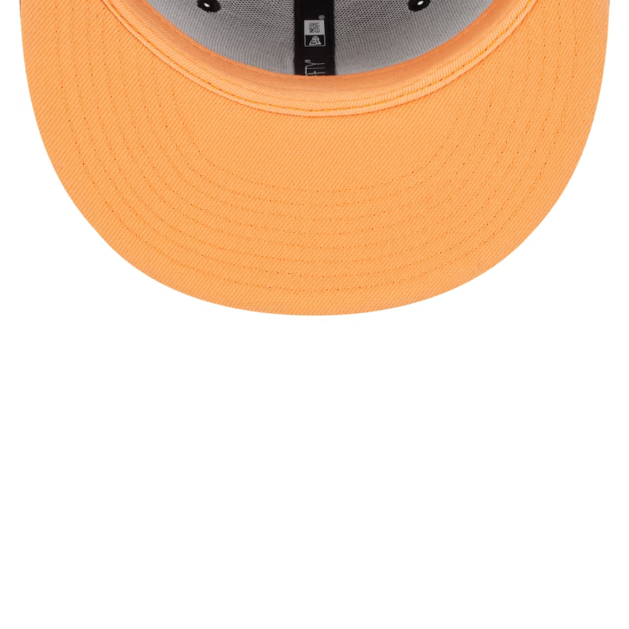 New Era New York Mets Black/Orange Pastel Undervisor 2023 59FIFTY Fitted Hat
