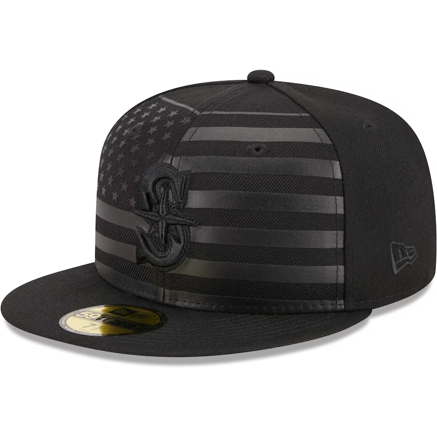 New Era Seattle Mariners All Black American Flag 2023 59FIFTY Fitted Hat
