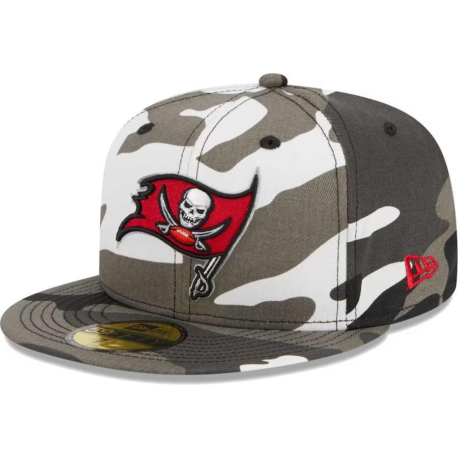 New Era Tampa Bay Buccaneers Urban Grey Camo 2023 59FIFTY Fitted Hat