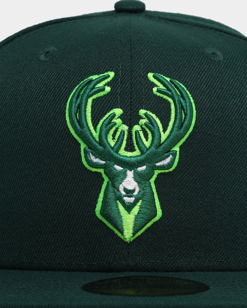 New Era Milwaukee Bucks 'Christmas Tree' Green 59FIFTY Fitted Hat