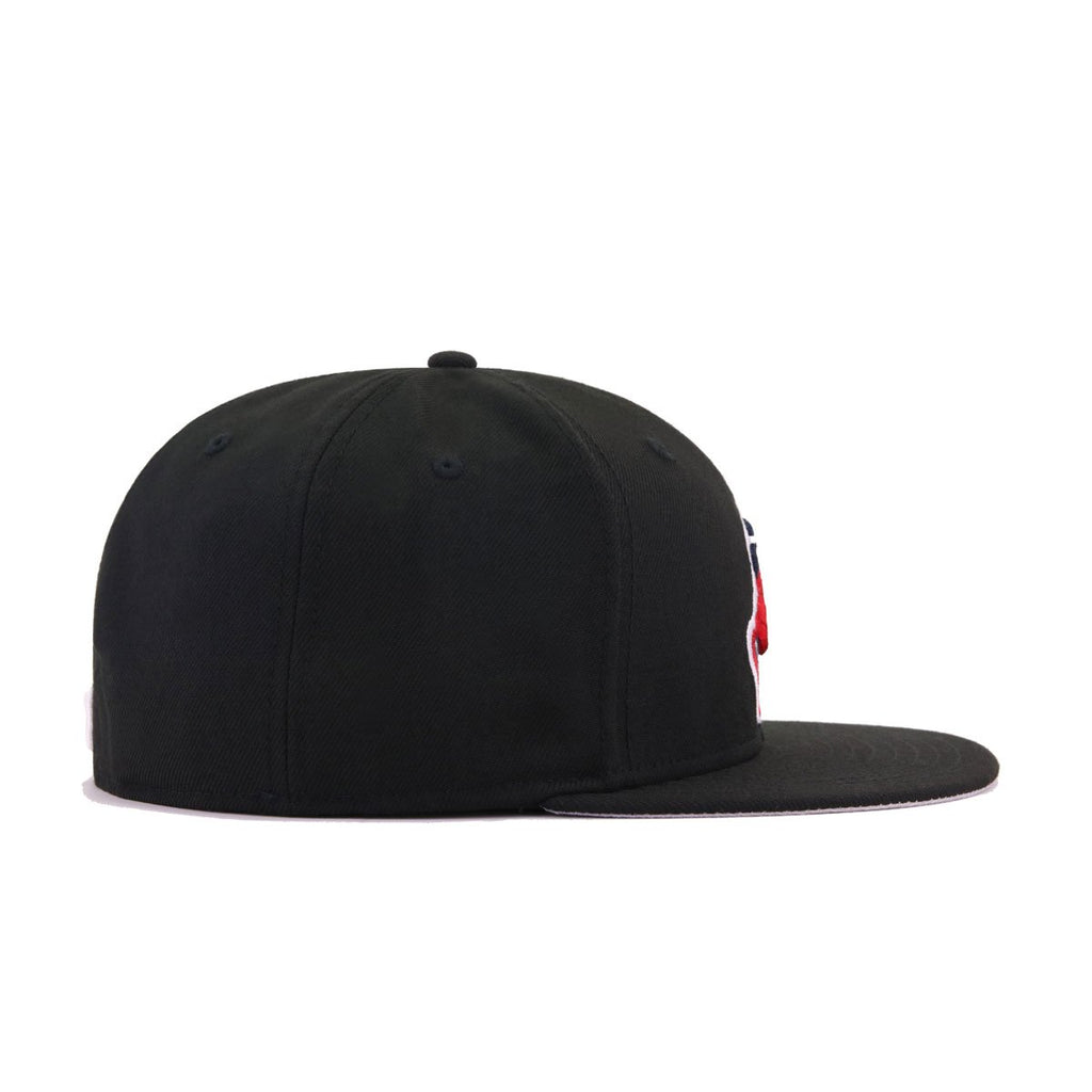 New Era Black & Red Chief Wahoo 59FIFTY Fitted Hat
