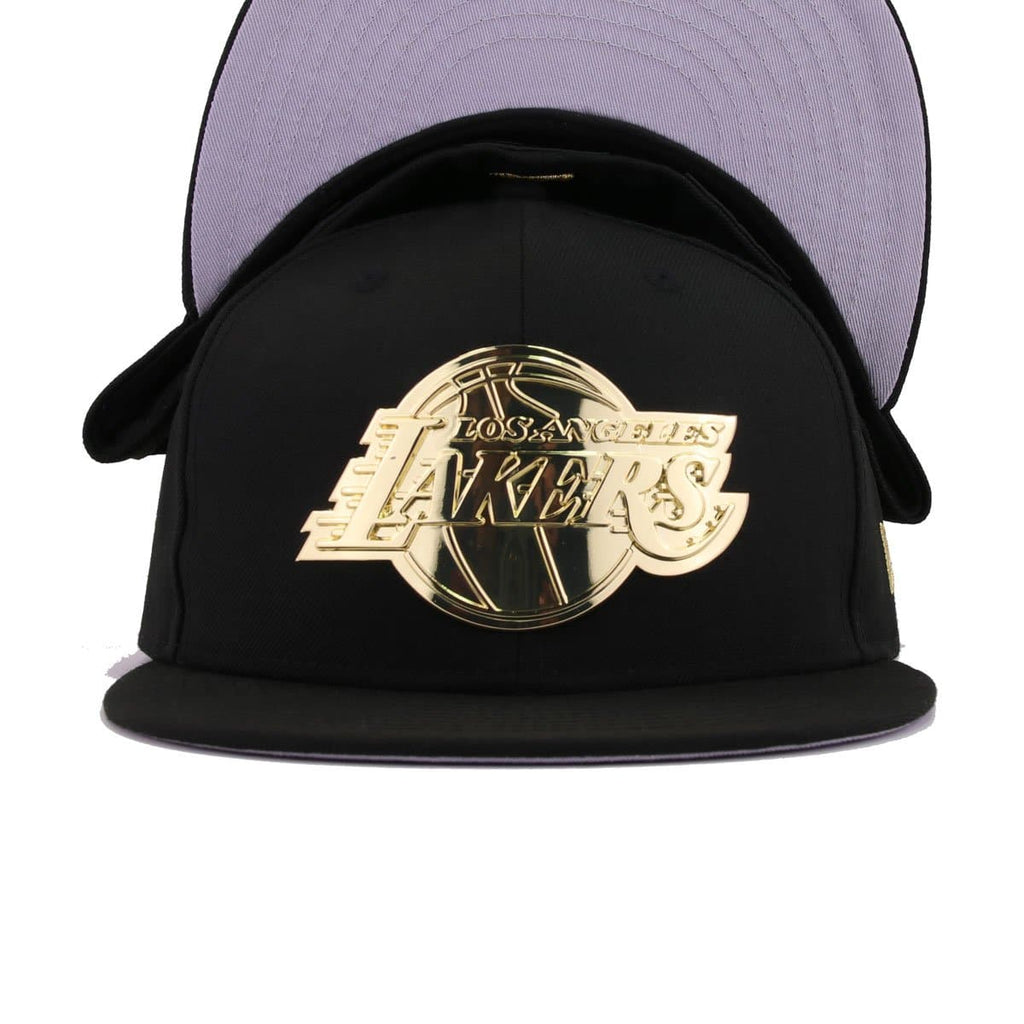 New Era Los Angeles Lakers Black Gold Metal Badge 59Fifty Fitted