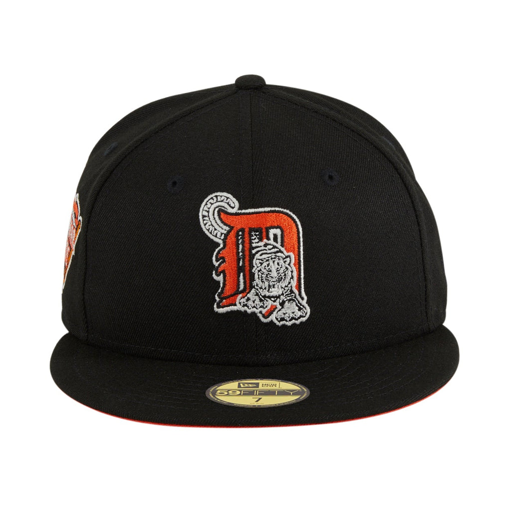 New Era Detroit Tigers Glow My God 59FIFTY Fitted Hat