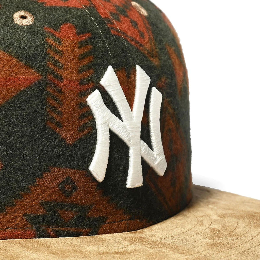 New Era x Privilege New York Yankees Native Lafayette 59FIFTY Fitted Hat