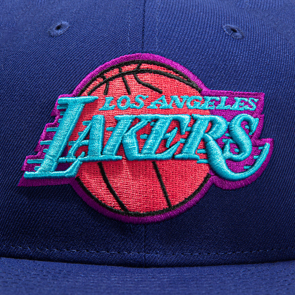 New Era  Interstellar Jelly Los Angeles Lakers 59FIFTY Fitted Hat