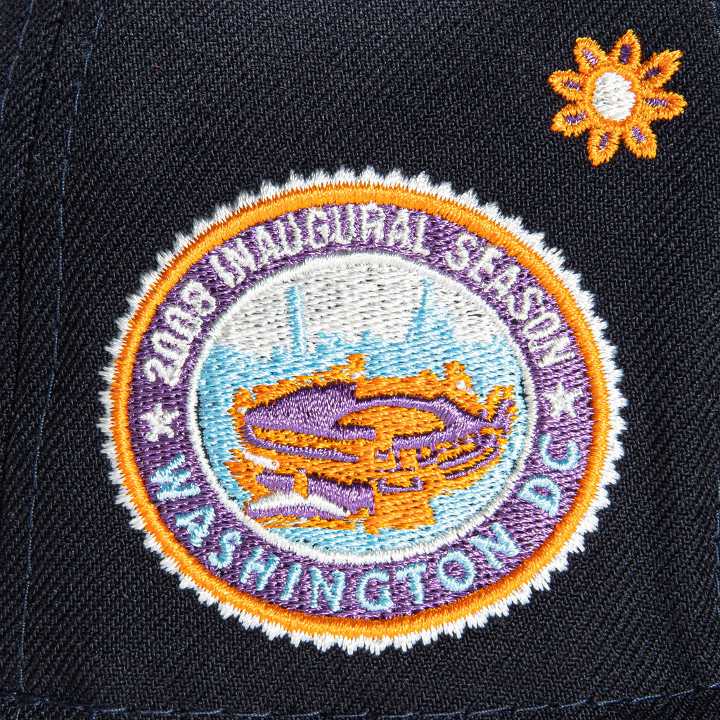 New Era  Super Bloom Washington Nationals Navy Inaugural Season 2022 59FIFTY Fitted Hat