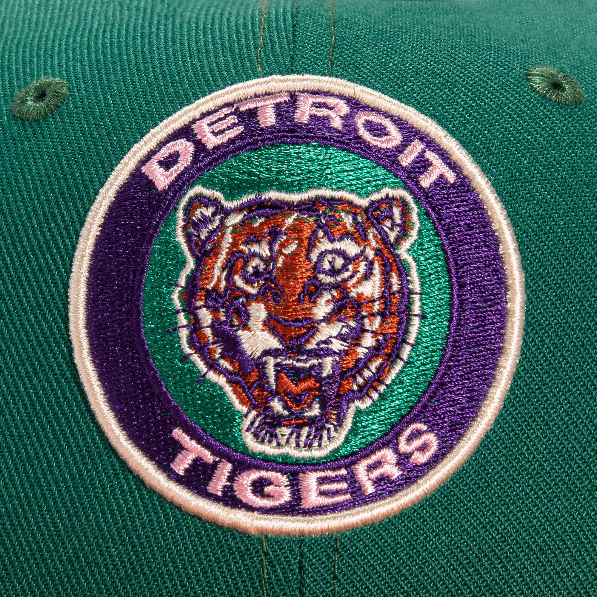 1250547_5 1250547_5