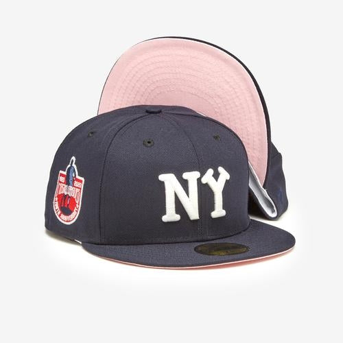 New Era New York Yankees 100th Anniversary Pink Under Brim With Side Patch
59FIFTY Fitted Hat