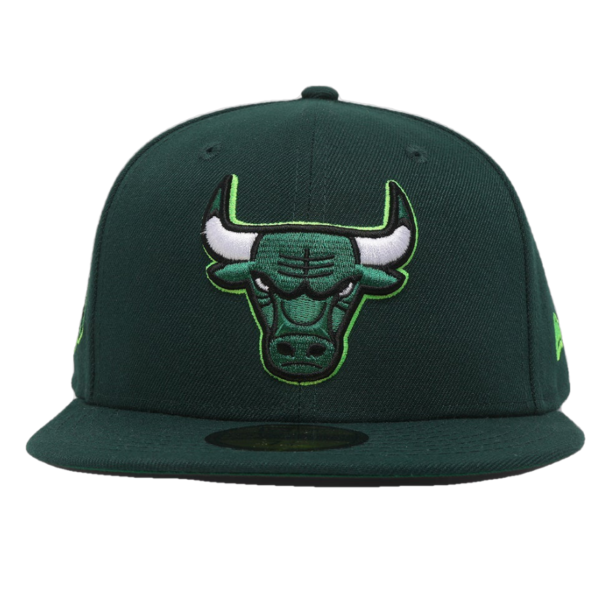 New Era Chicago Bulls 'Christmas Tree' Green 59FIFTY Fitted Hat