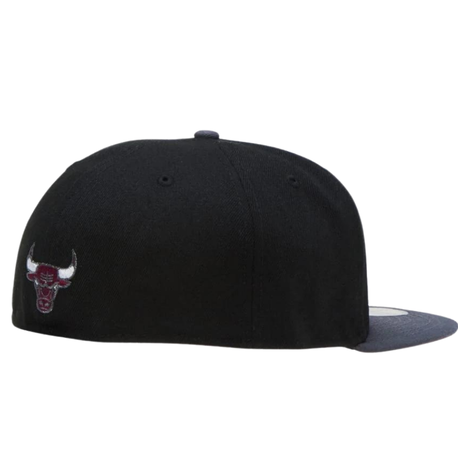 New Era Chicago Bulls Black/Maroon 59FIFTY Fitted Hat