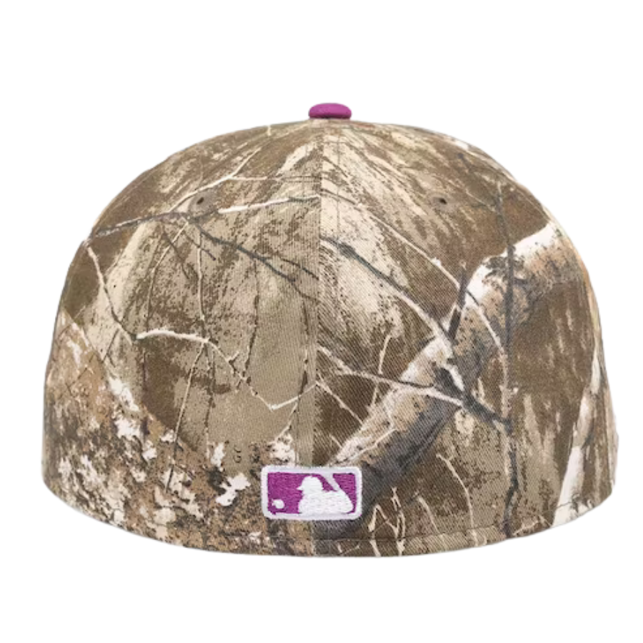 New Era New York Yankees Realtree Camo/Magenta Low Profile 59FIFTY Fitted Hat
