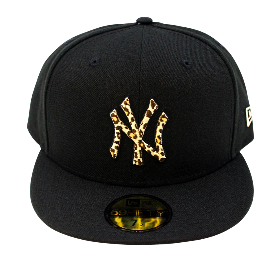 New Era New York Yankees Black Leopard Print Logo 59FIFTY Fitted Hat