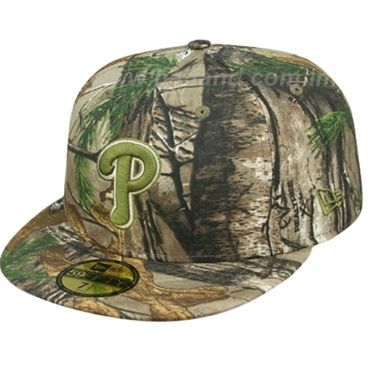 New Era Philadelphia Phillies Realtree Camo 59FIFTY Fitted Hat