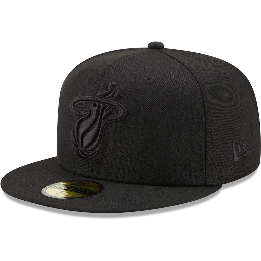 New Era Miami Heat All Black Color Pack 59FIFTY Fitted Hat