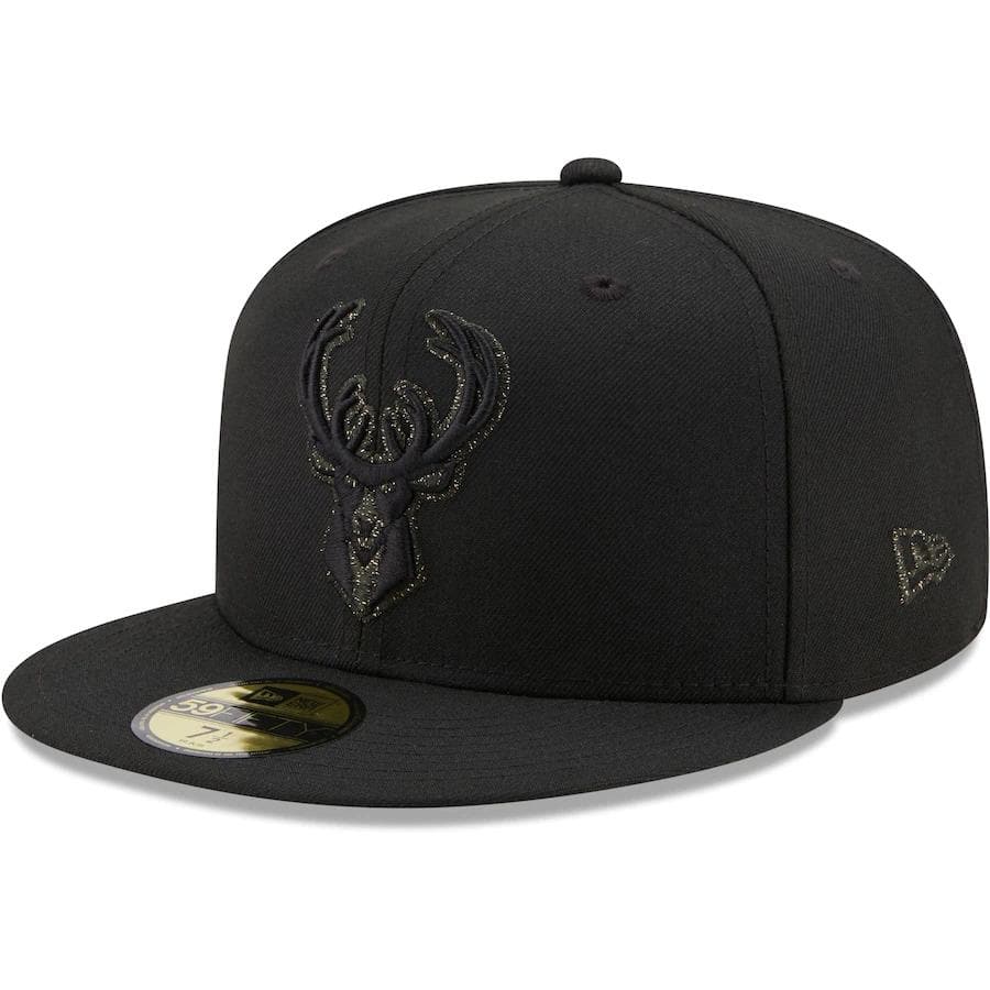 New Era Milwaukee Bucks Logo Spark 2021 59FIFTY Fitted Hat