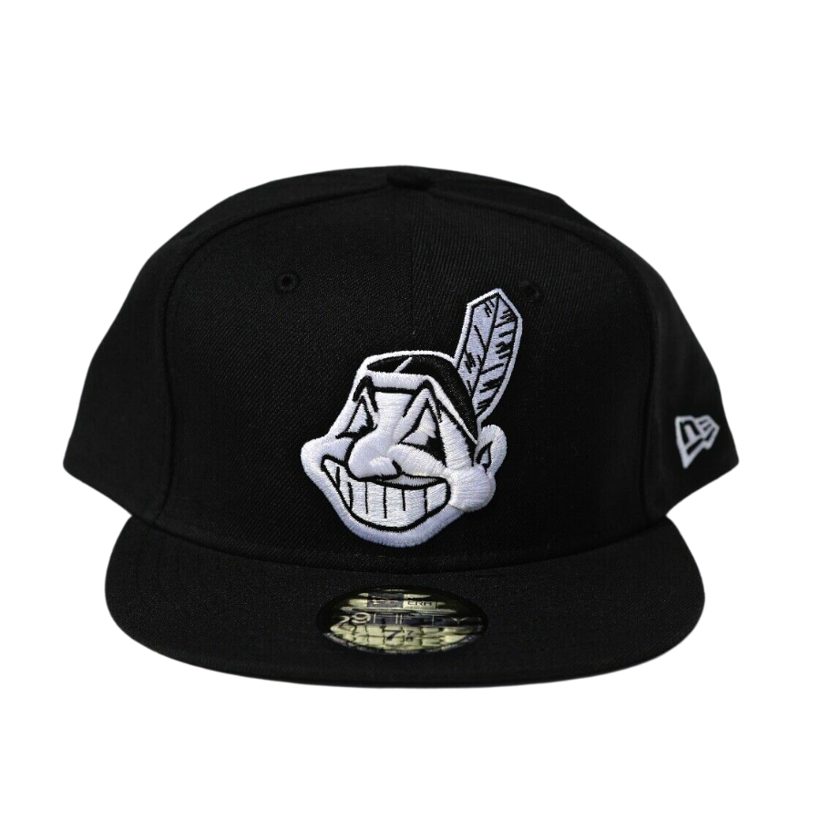 New Era Cleveland Indians Chief Wahoo Black White 59FIFTY Fitted Hat