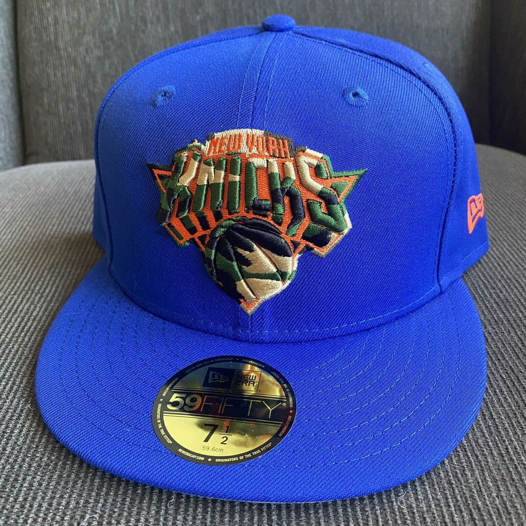 New Era New York Knicks Royal Blue Camo Logo 59Fifty Fitted Hat