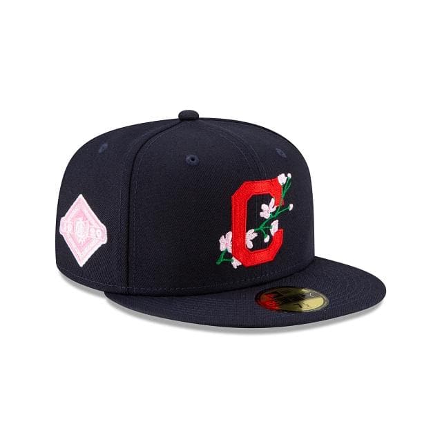New Era Cleveland Indians Side Patch Bloom 59FIFTY Fitted Hat