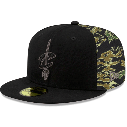 New Era Cleveland Cavaliers Camo Panel 59Fifty Fitted Hat