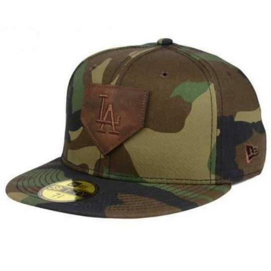 New Era Los Angeles Dodgers Brown Leather Logo Camouflage 59FIFTY Fitted Hat