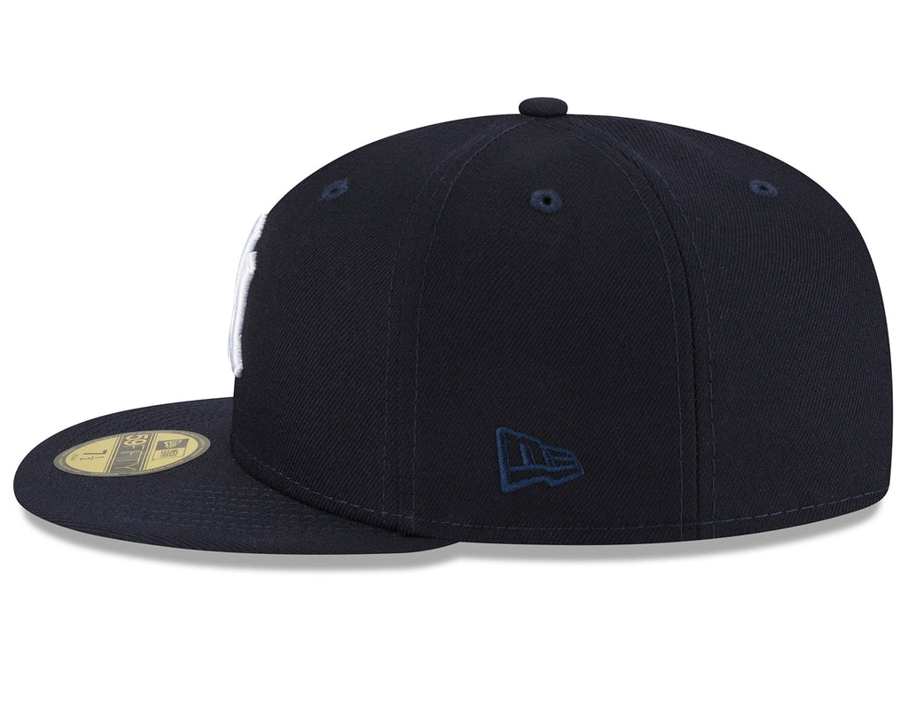 Lids HD x New Era New York Yankees 08.04.10 Legends Pack 59FIFTY Fitted Cap