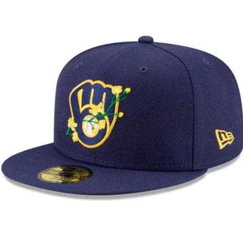 New Era Milwaukee Brewers Side Patch Bloom 59FIFTY Fitted Hat