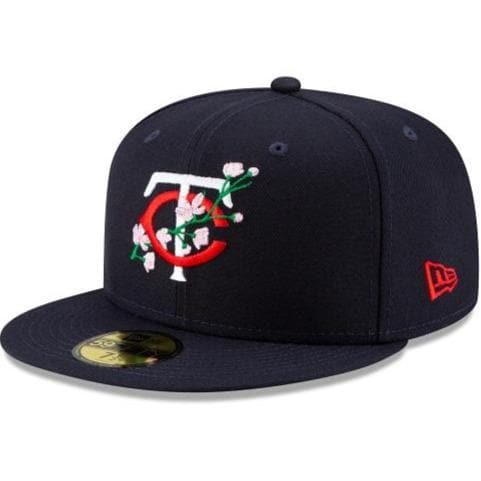 New Era Minnesota Twins Side Patch Bloom 59FIFTY Fitted Hat