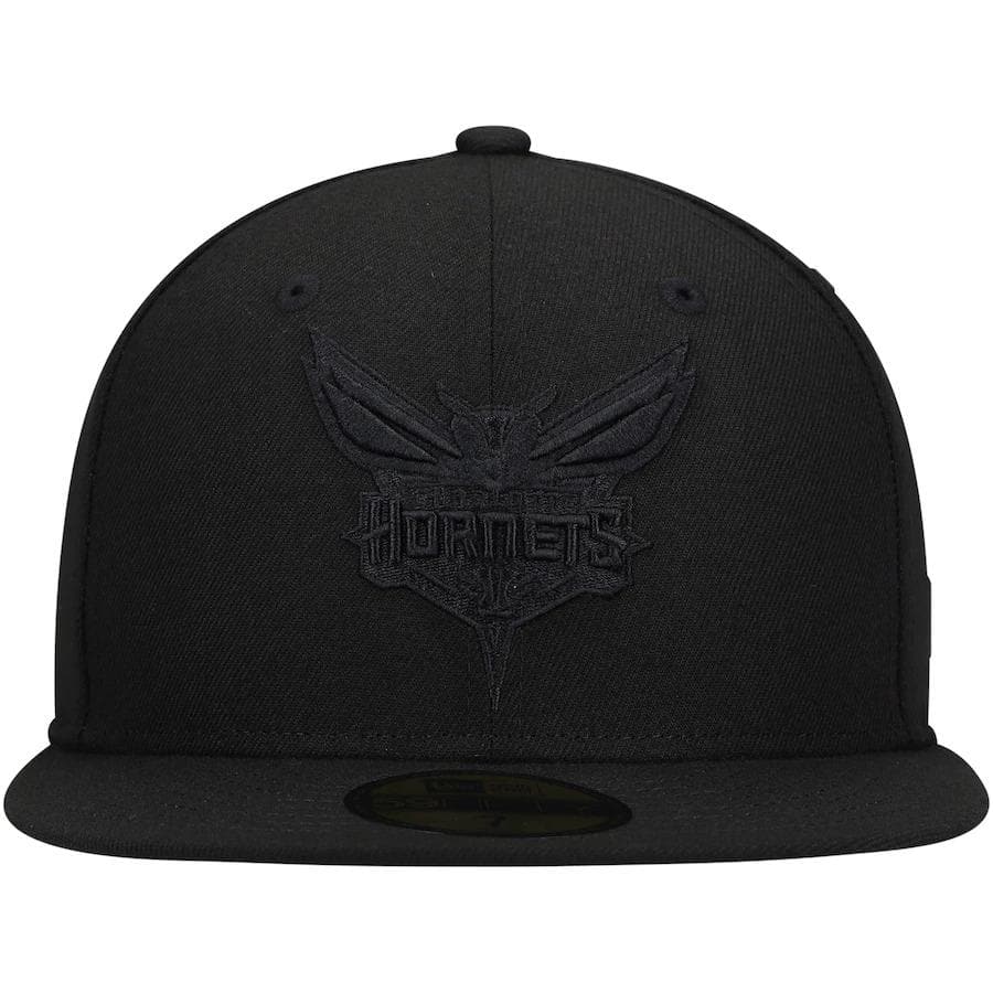 New Era Charlotte Hornets Black on Black 59Fifty Fitted Hat