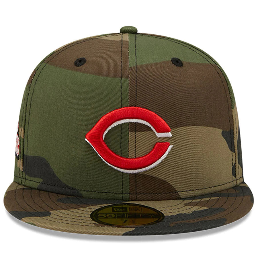New Era Camo Cincinnati Reds Riverfront Stadium Patch Woodland Undervisor 59FIFTY Fitted Hat