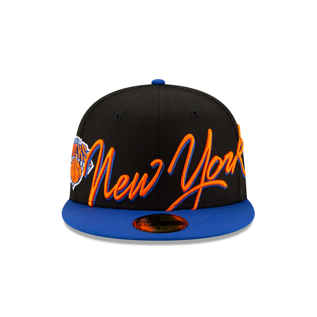New Era New York Knicks Cursive 59FIFTY Fitted Hat