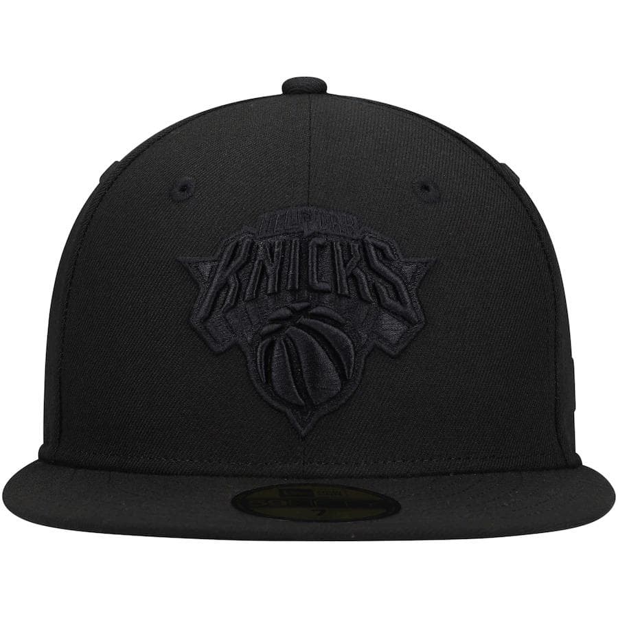 New Era New York Knicks Black on Black 59Fifty Fitted Hat