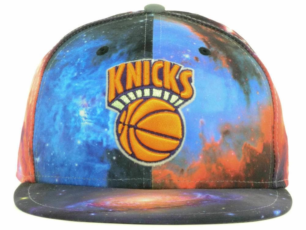 New Era New York Knicks Classic Galaxy 59Fifty Fitted Hat