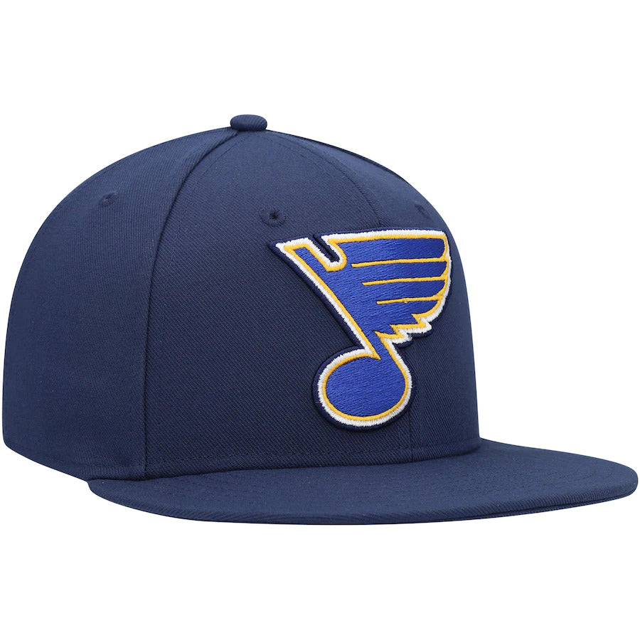 Fanatics Branded Navy St. Louis Blues Core Primary Logo Fitted Hat