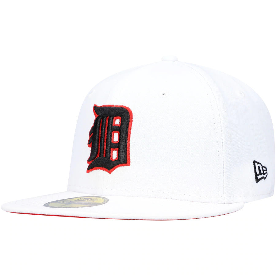 New Era White Detroit Tigers 1935 World Series Patch Red Undervisor 59FIFTY Fitted Hat