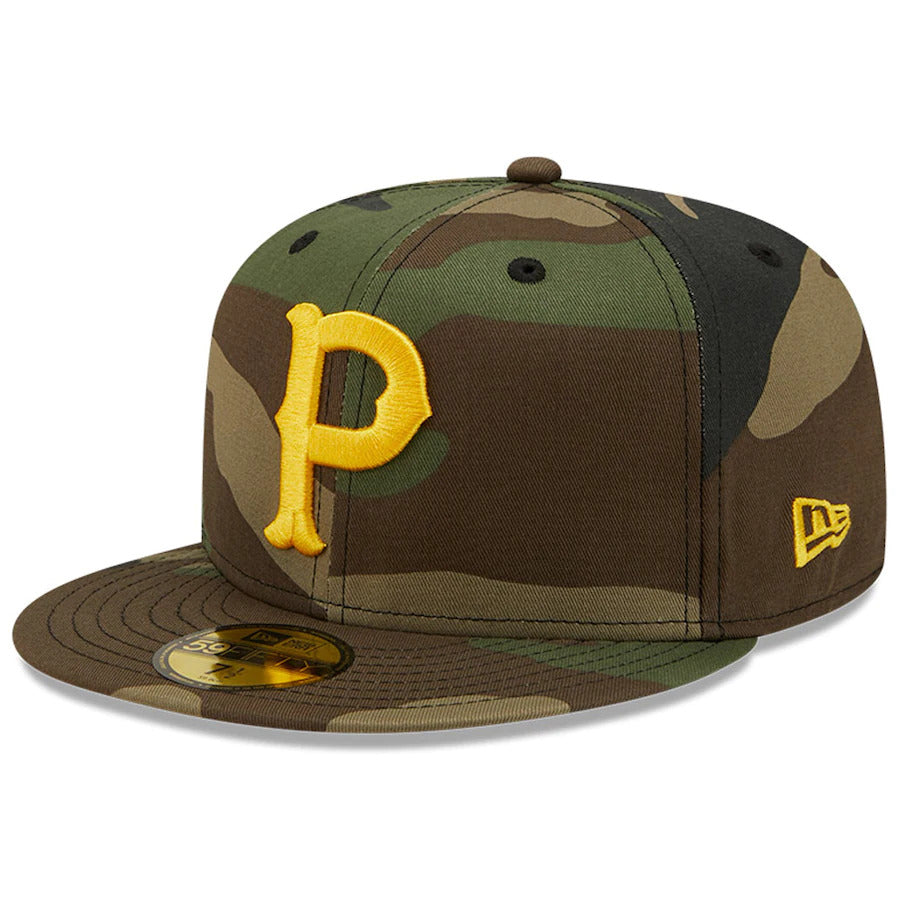 New Era Camo Pittsburgh Pirates 1925 World Series Patch Woodland Undervisor 59FIFTY Fitted Hat