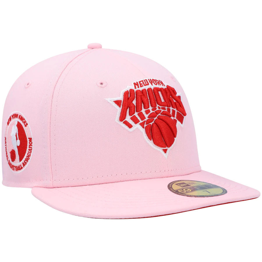 New Era New York Knicks Pink/Red Candy Cane 59FIFTY Fitted Hat