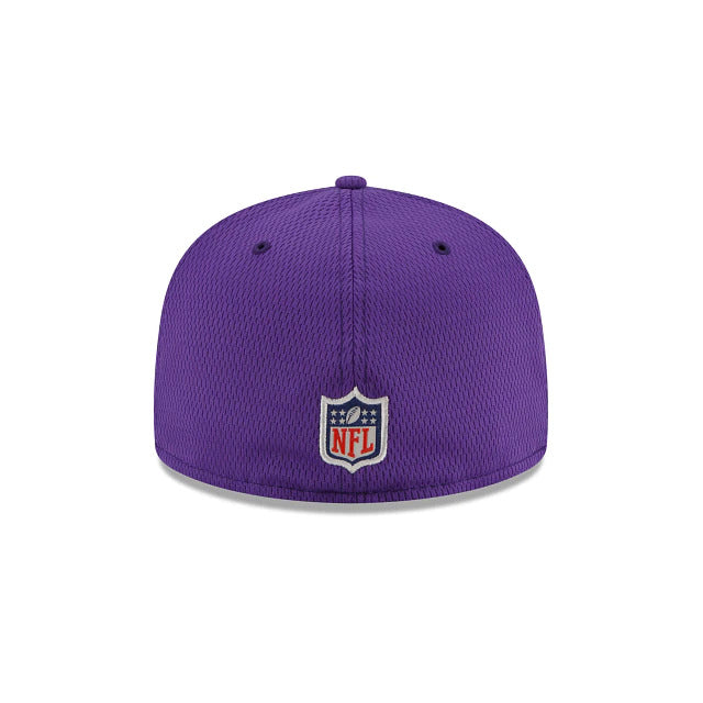 New Era Minnesota Vikings NFL Sideline Road 2021 Purple 59FIFTY Fitted Hat