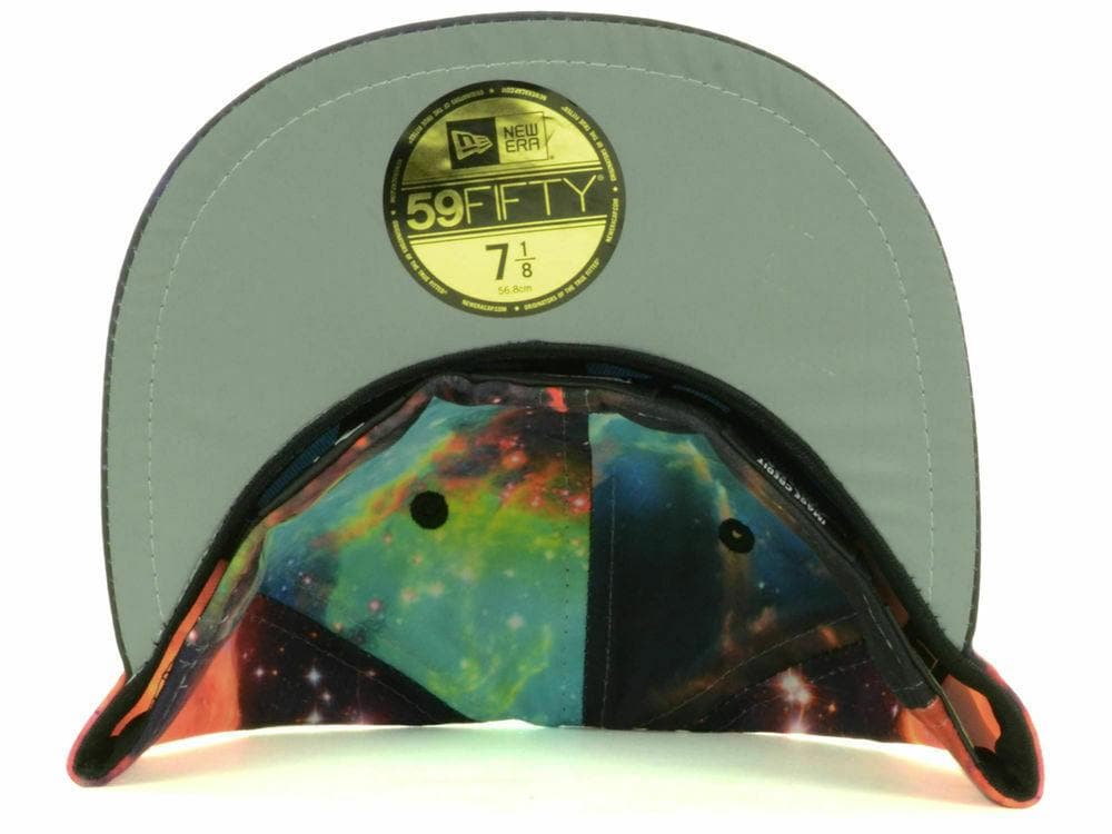 New Era New York Knicks Classic Galaxy 59Fifty Fitted Hat