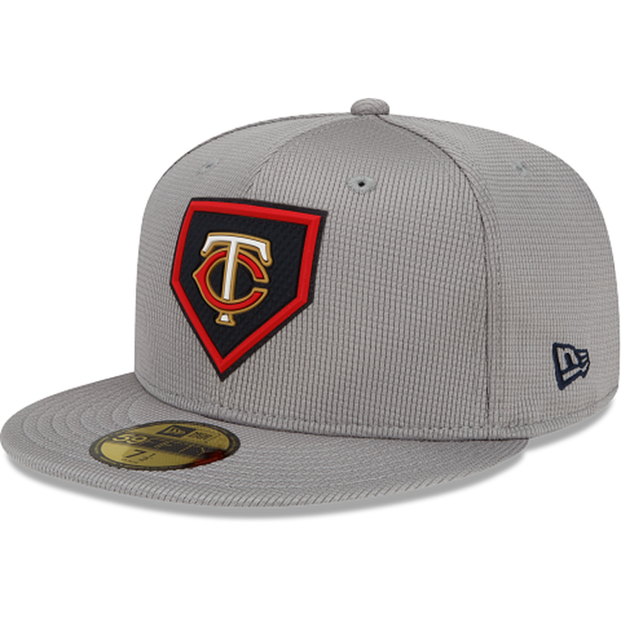 New Era Minnesota Twins Gray Clubhouse 2022 59FIFTY Fitted Hat