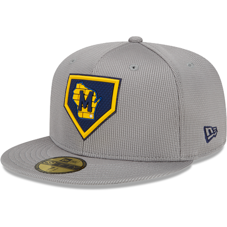 New Era Milwaukee Brewers Gray Clubhouse 2022 59FIFTY Fitted Hat